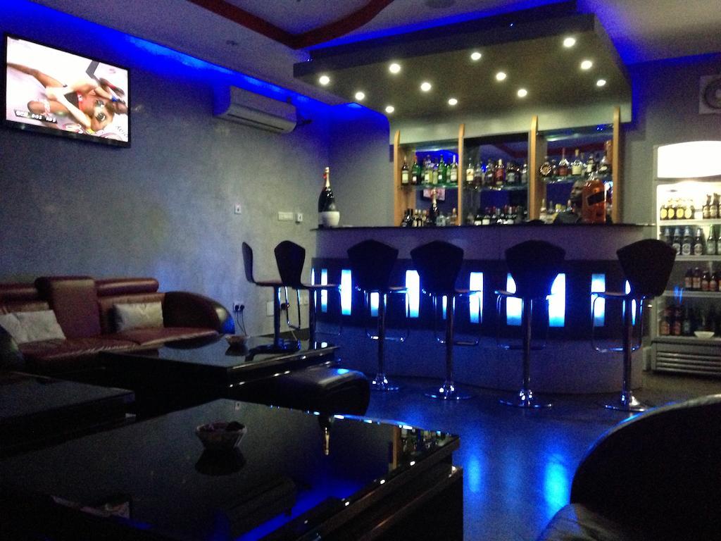 Grandbee Suites Ikeja Exteriér fotografie