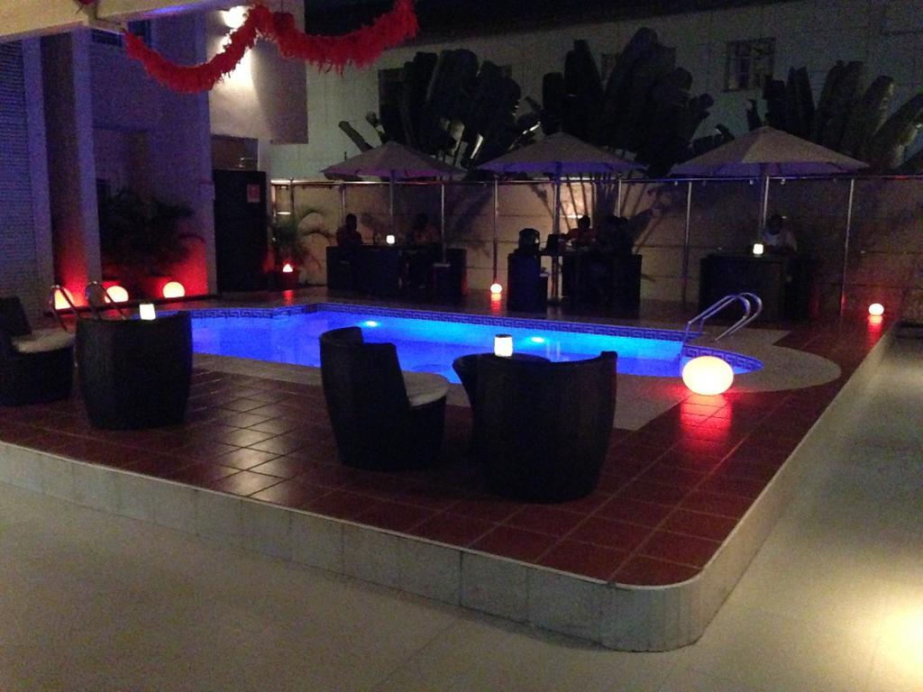 Grandbee Suites Ikeja Exteriér fotografie