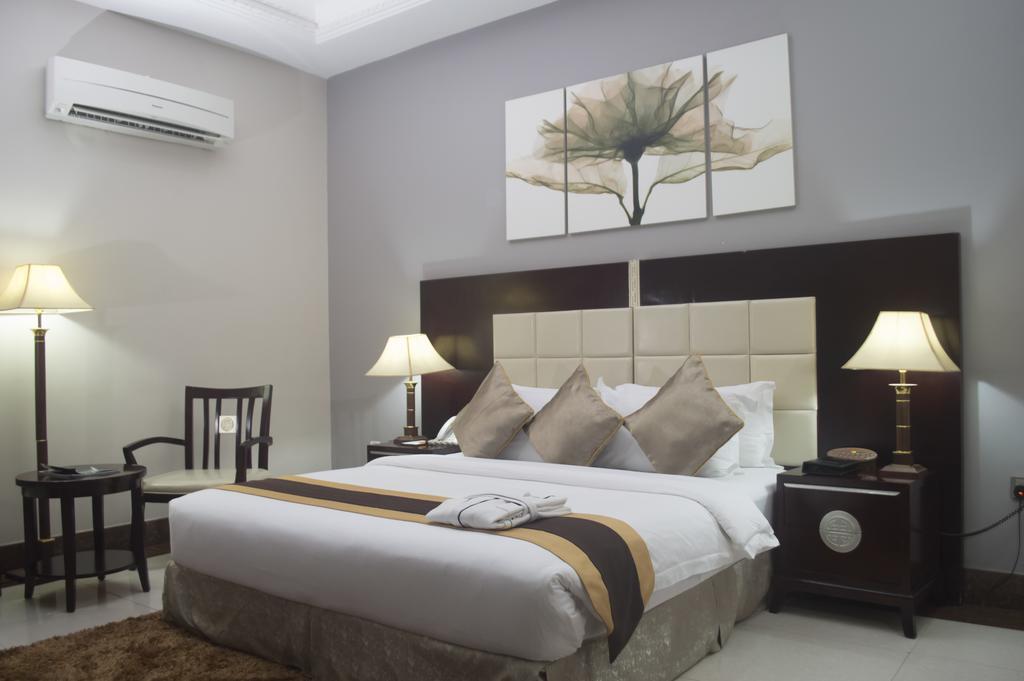 Grandbee Suites Ikeja Exteriér fotografie