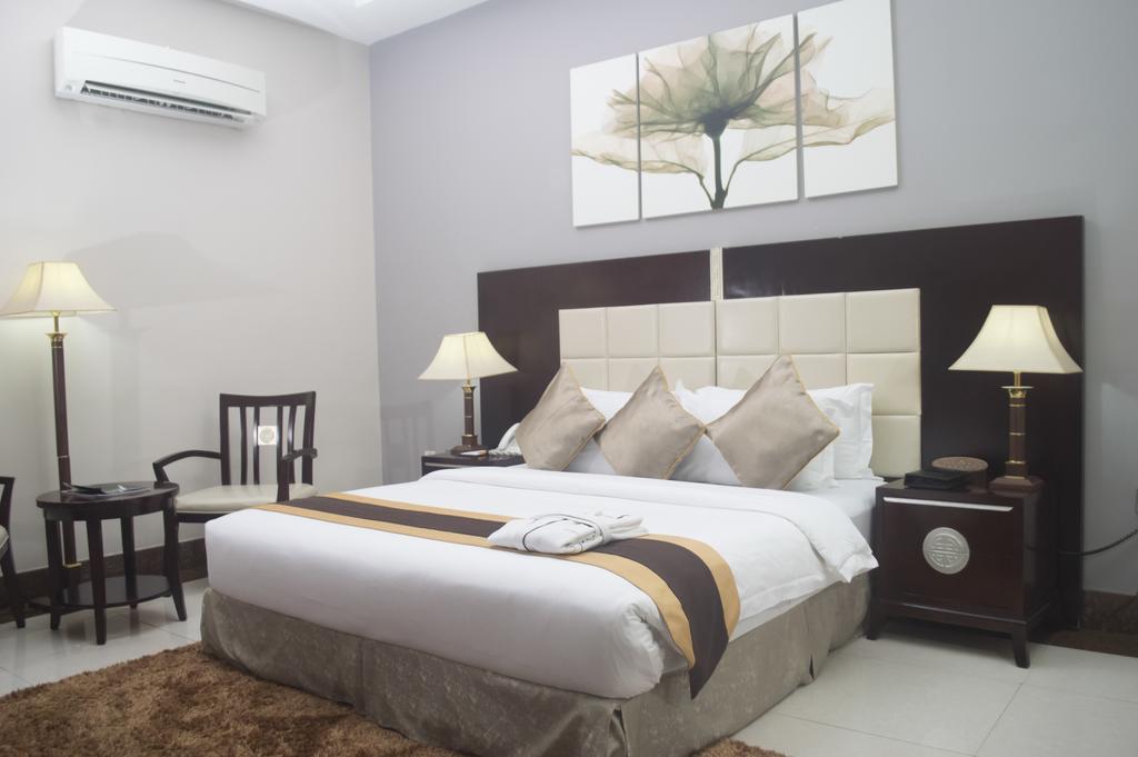 Grandbee Suites Ikeja Exteriér fotografie