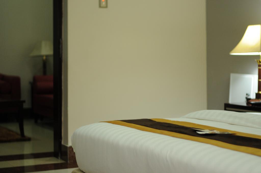 Grandbee Suites Ikeja Exteriér fotografie