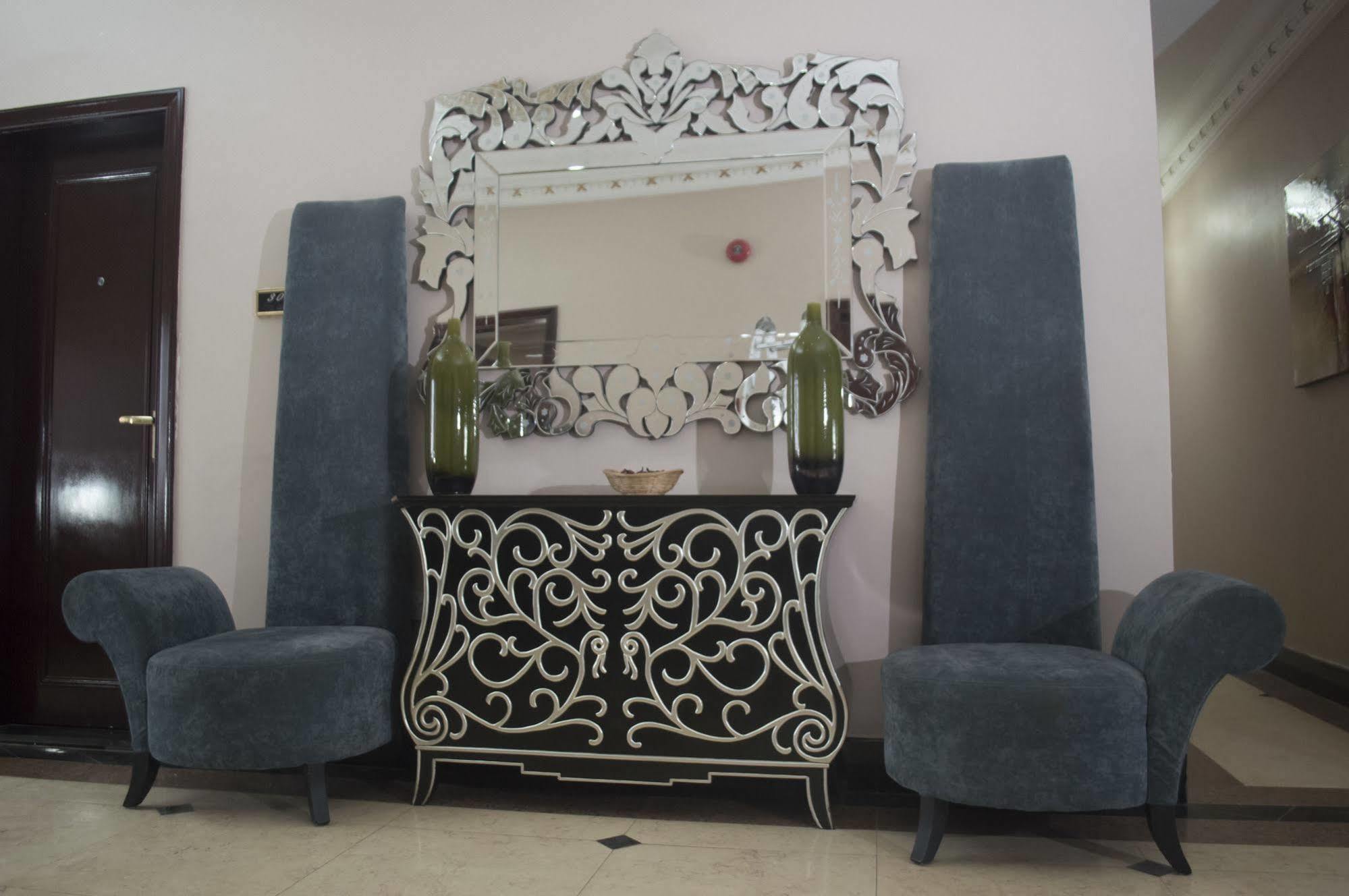 Grandbee Suites Ikeja Exteriér fotografie